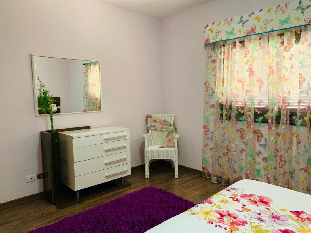 Vivienda Vacacional Tinizara Арона Екстериор снимка