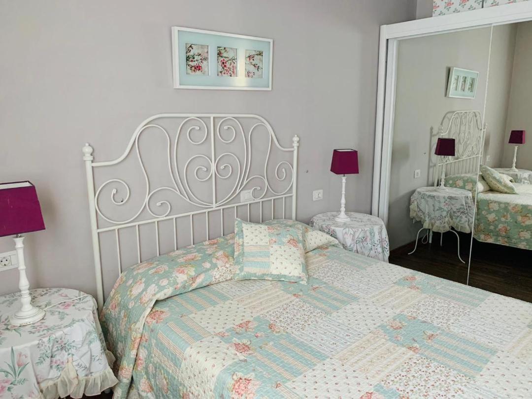 Vivienda Vacacional Tinizara Арона Екстериор снимка