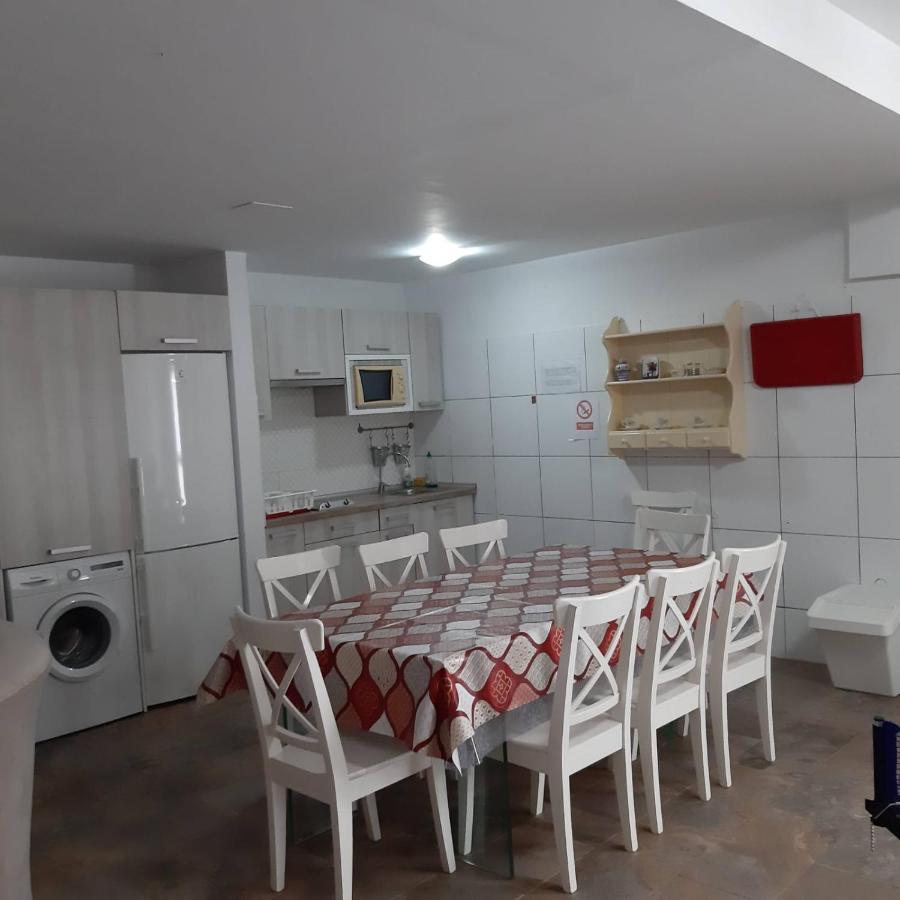 Vivienda Vacacional Tinizara Арона Екстериор снимка